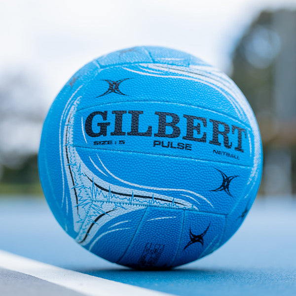 Gilbert Pulse Netball size 5